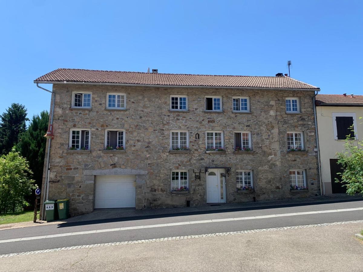 Chambres D'Hotes Les Vergers De Louise Thiolieres Exterior photo